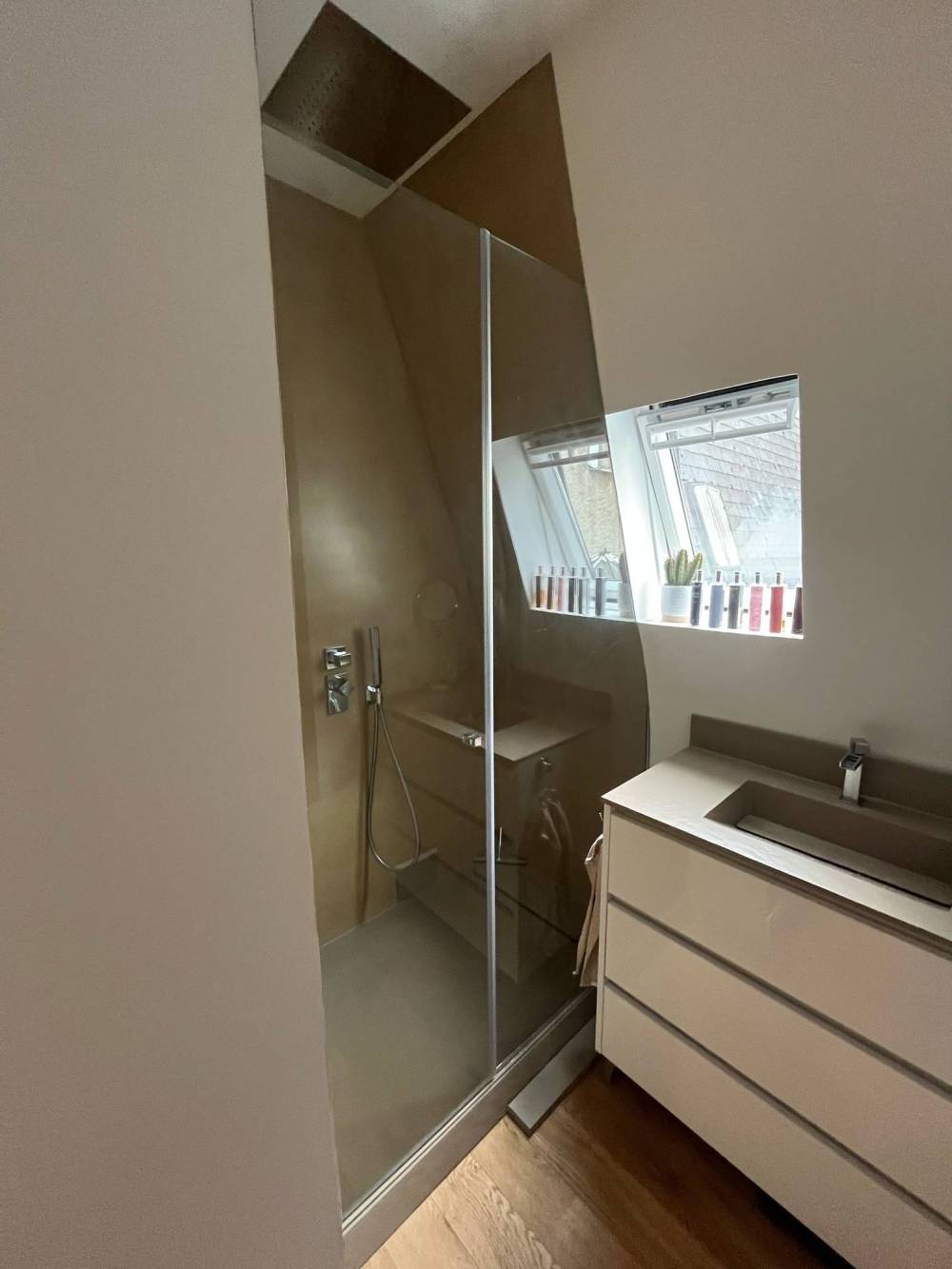 Marillat Rénovation - douche et lavabo